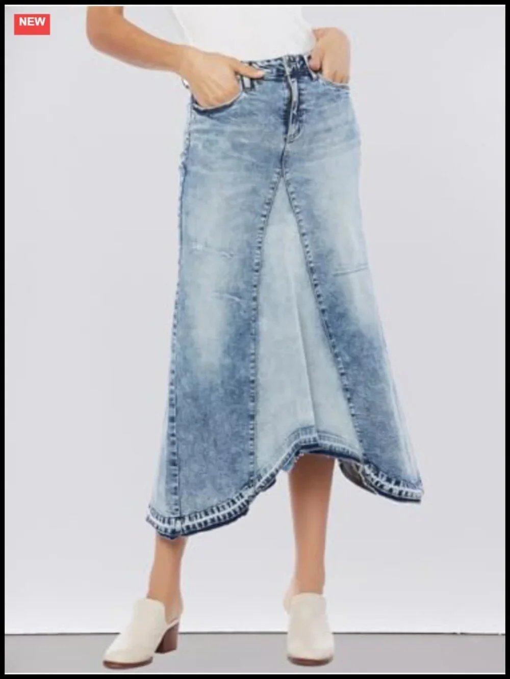 Frayed Hem A-Line Denim Maxi Skirt with Pockets